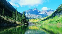 这辈子能获得一份满意幸福的感情和婚姻,单单靠早已注定的机缘就可以万事大吉坐而待之了吗?这样的想法是不对的。缘分与机缘是注定你和他在一起能够幸福与否的关键